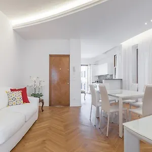 https://venice-view-on-grand-canal.hotelinveneto.com
