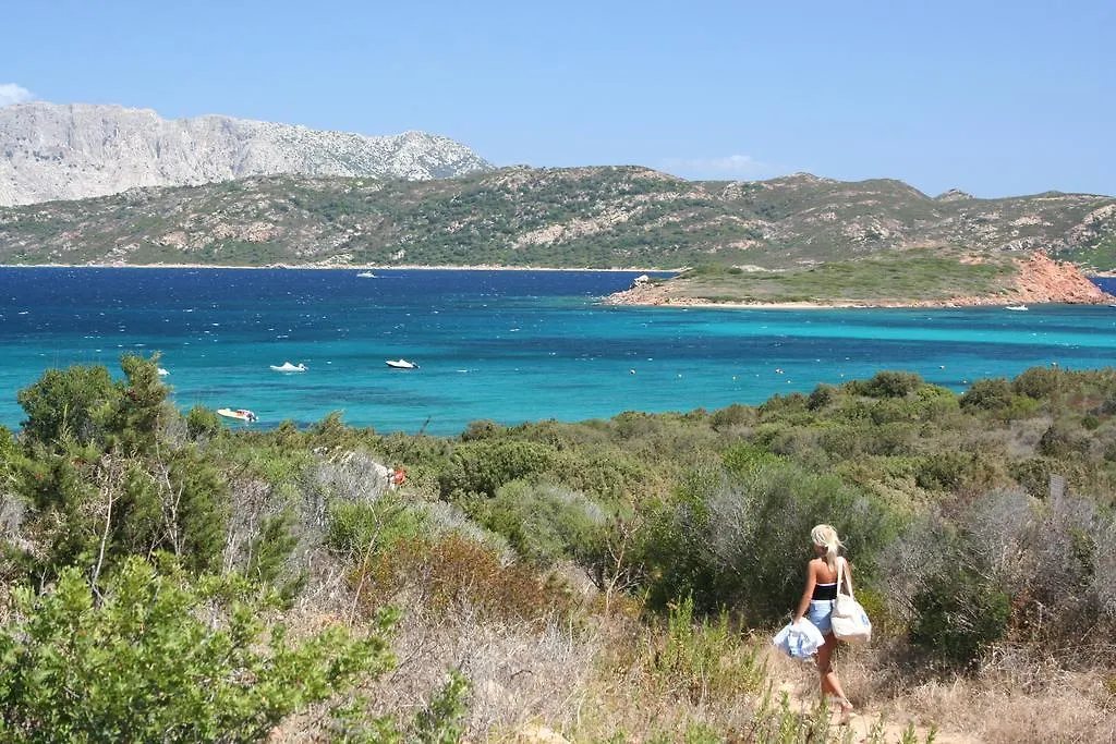 Li Muntigeddi B&B San Teodoro