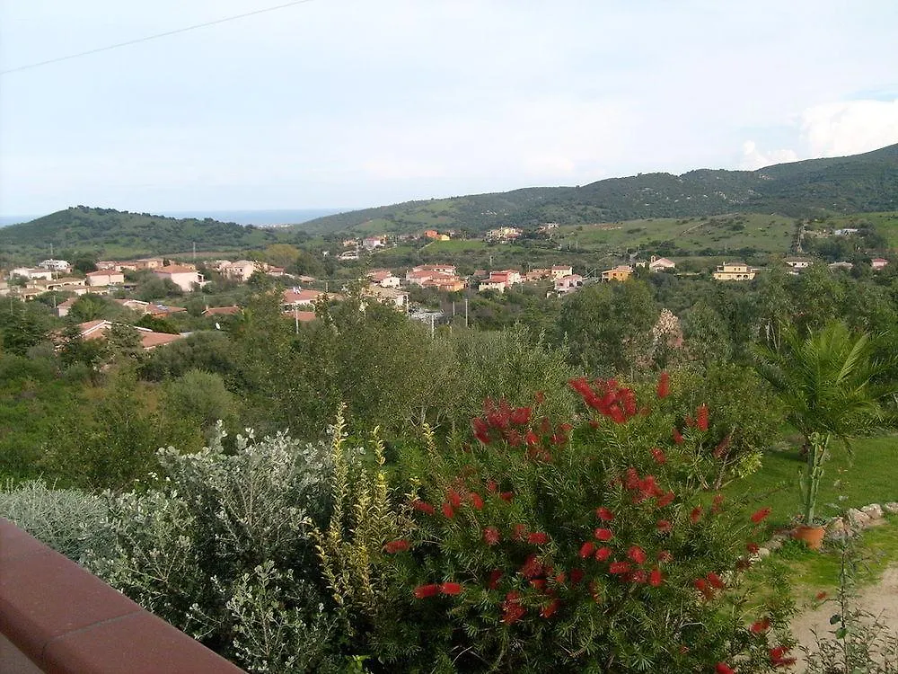 *** Affittacamere Li Muntigeddi B&B San Teodoro  Italia