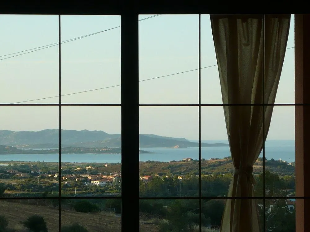 Li Muntigeddi B&B San Teodoro