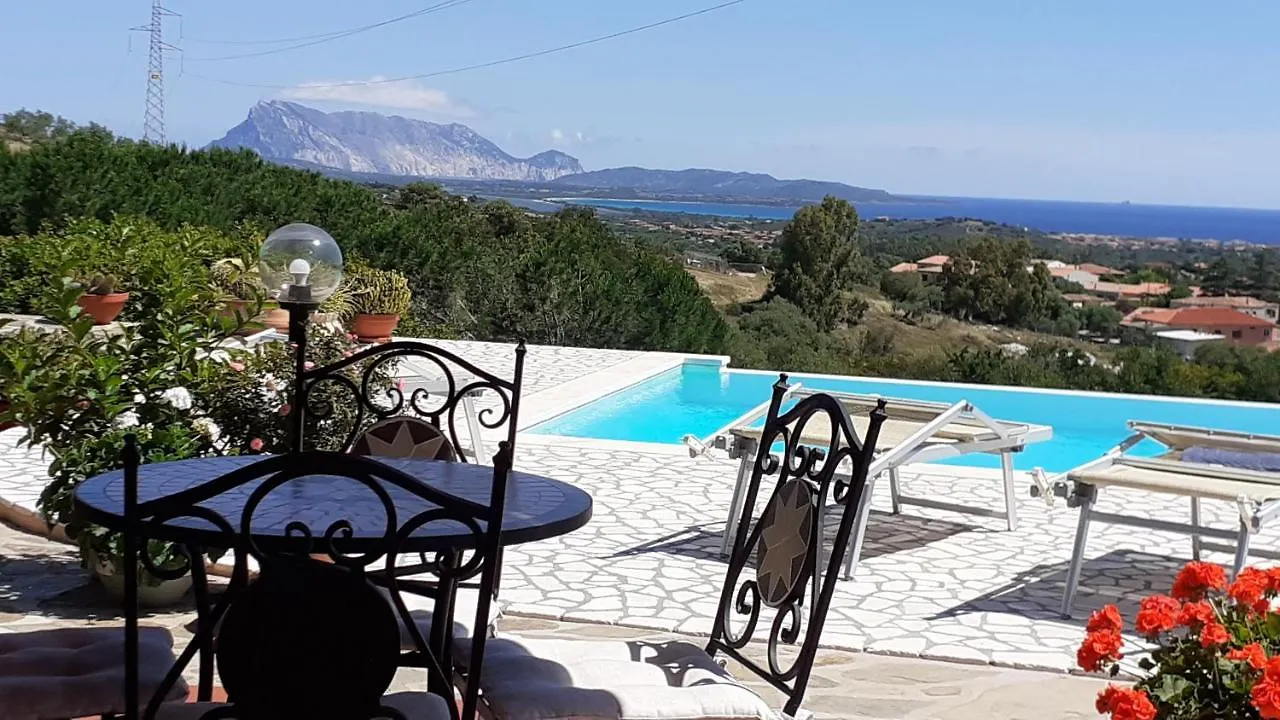 Li Muntigeddi B&B San Teodoro
